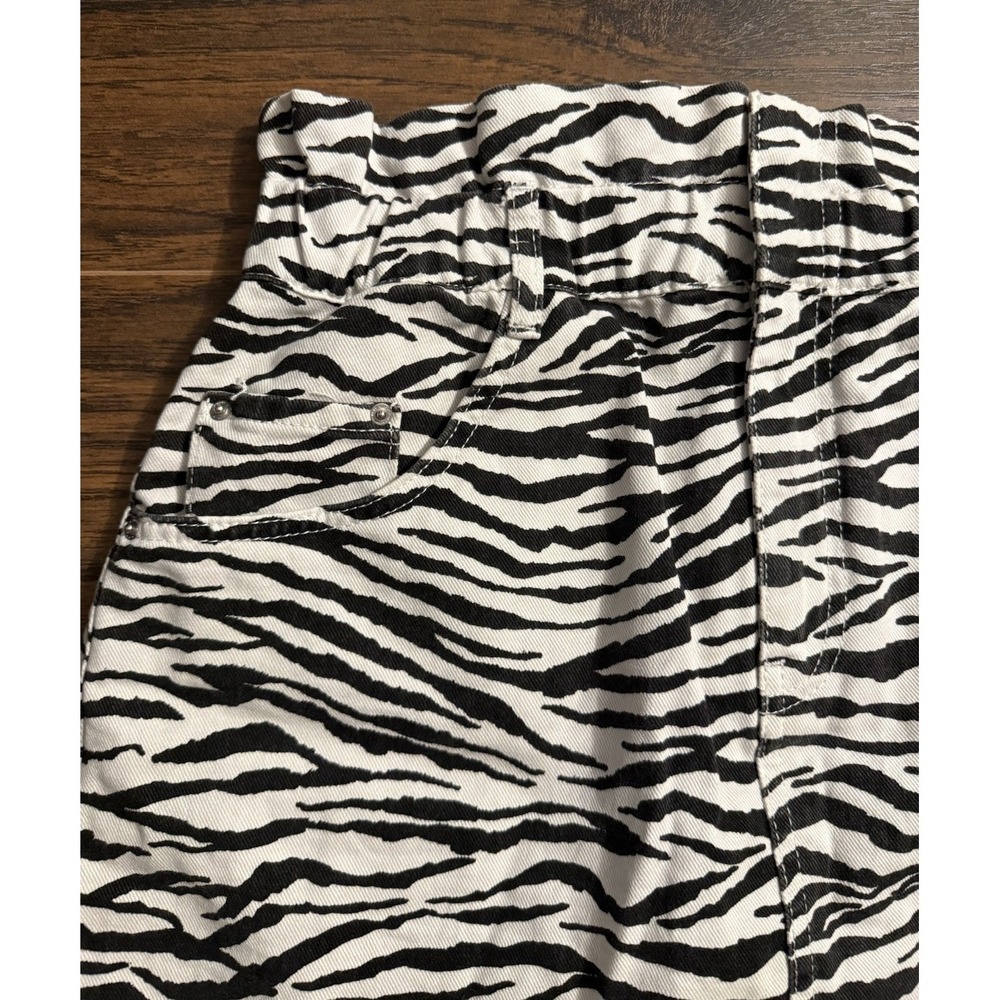 Zara TRF Zebra Print Mini Skirt Size L High Waist Denim Animal Print Jean Skirt - Picture 11 of 11